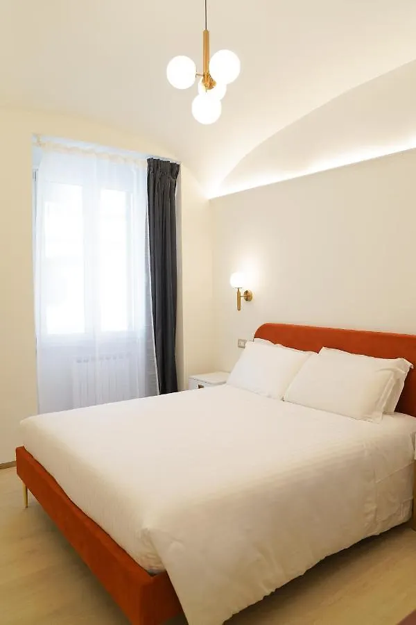 Charm&Bella Guest House Róma