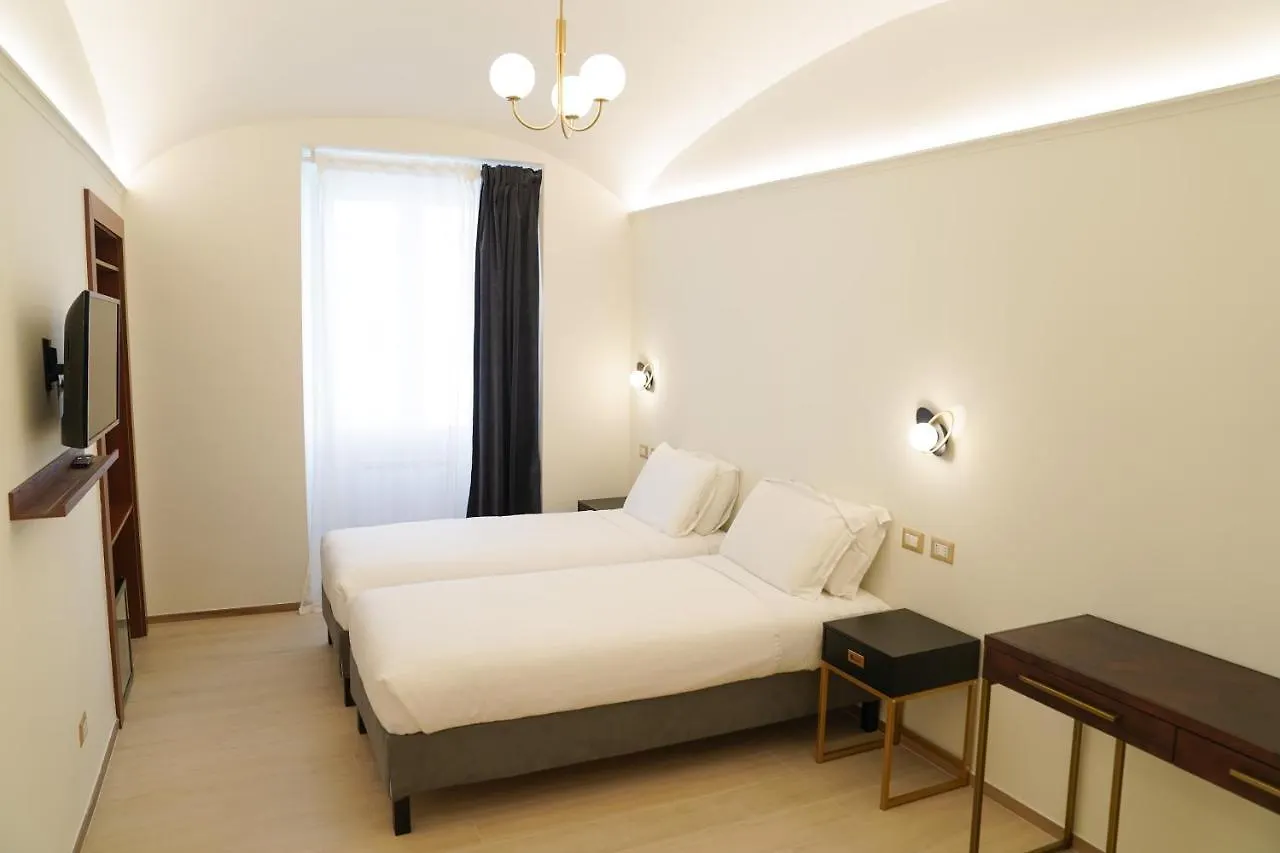 Charm&Bella Guest House Rome Italy